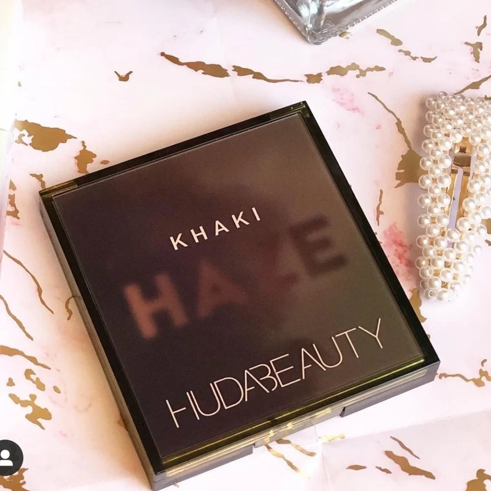 ✨ HUDA BEAUTY Haze Obsessions Eyeshadow Palette Khaki